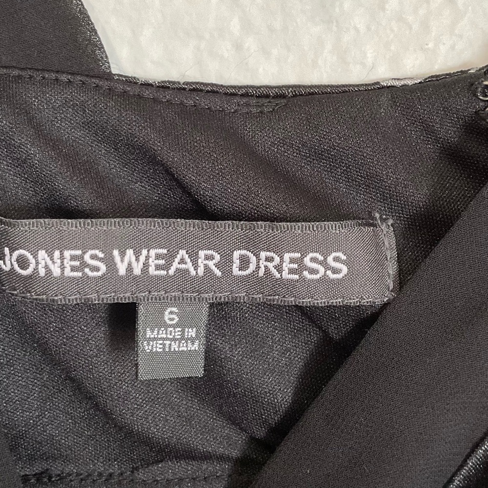 Jones Wear Classic Black Dress